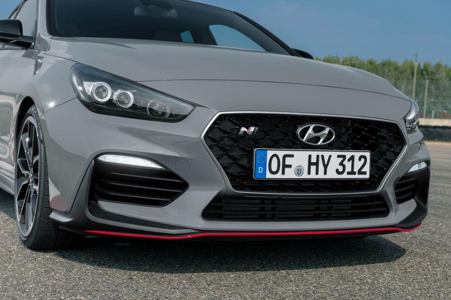 Детали экстерьера Hyundai i30 Fastback N (PD) 2018 года  (WW) (фото 10 из 40)